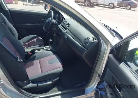 2006 Mazda Mazda3 S из США, поврежденный, VIN JM1BK143261427552